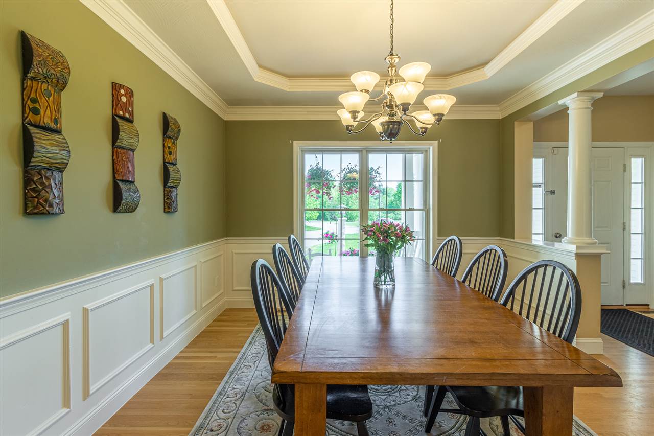 Dining Room Sets In Nashua Nh Police Jun 2020