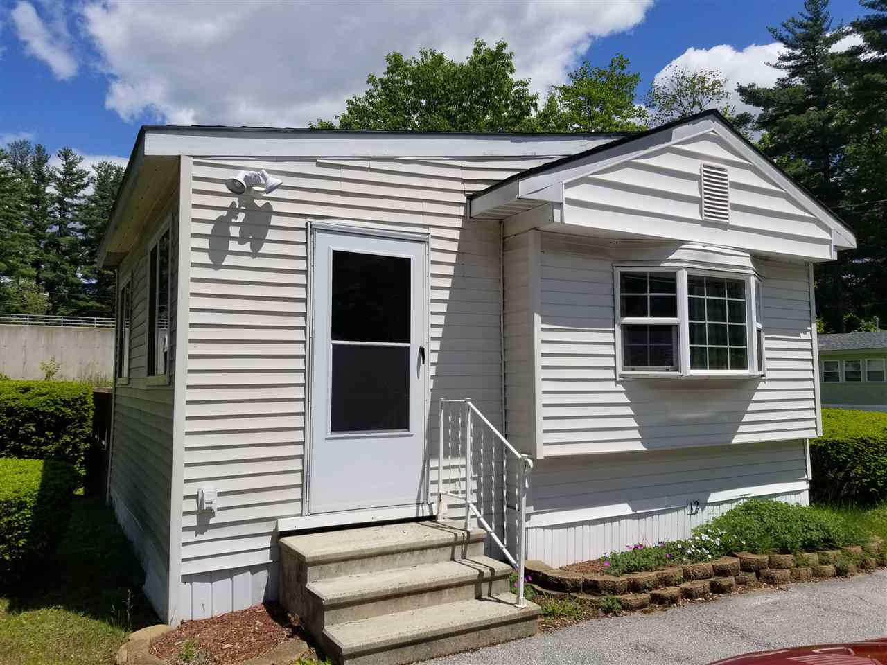 12 Crestwood Drive , Concord, NH | MLS# 4756290 | Verani ...