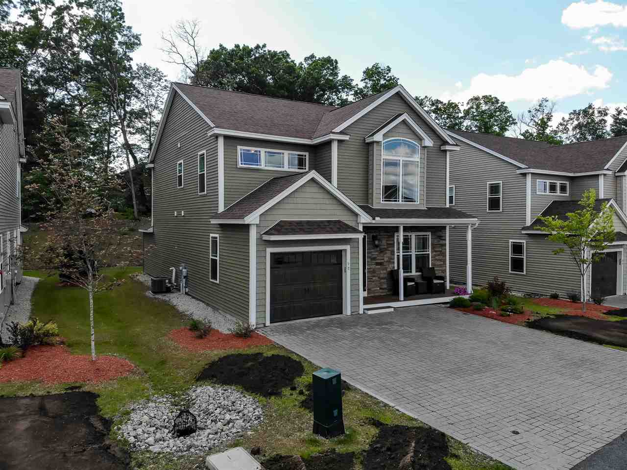 98 Tanager Circle Pelham Nh 03076