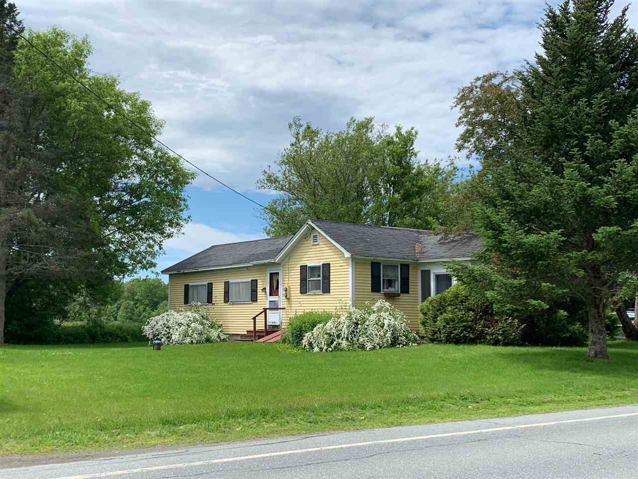 VILLAGE OF POST MILLS IN TOWN OF THETFORD VT Homes for sale