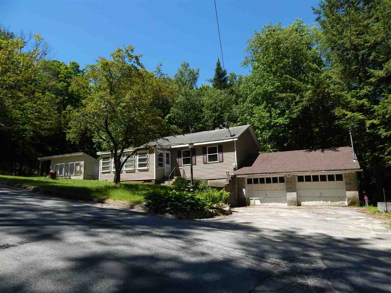 BRADFORD NH Homes for sale