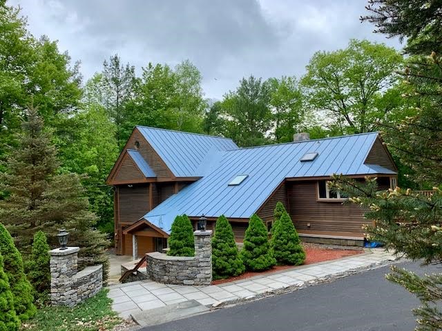 Quechee VT Home for sale $595,000