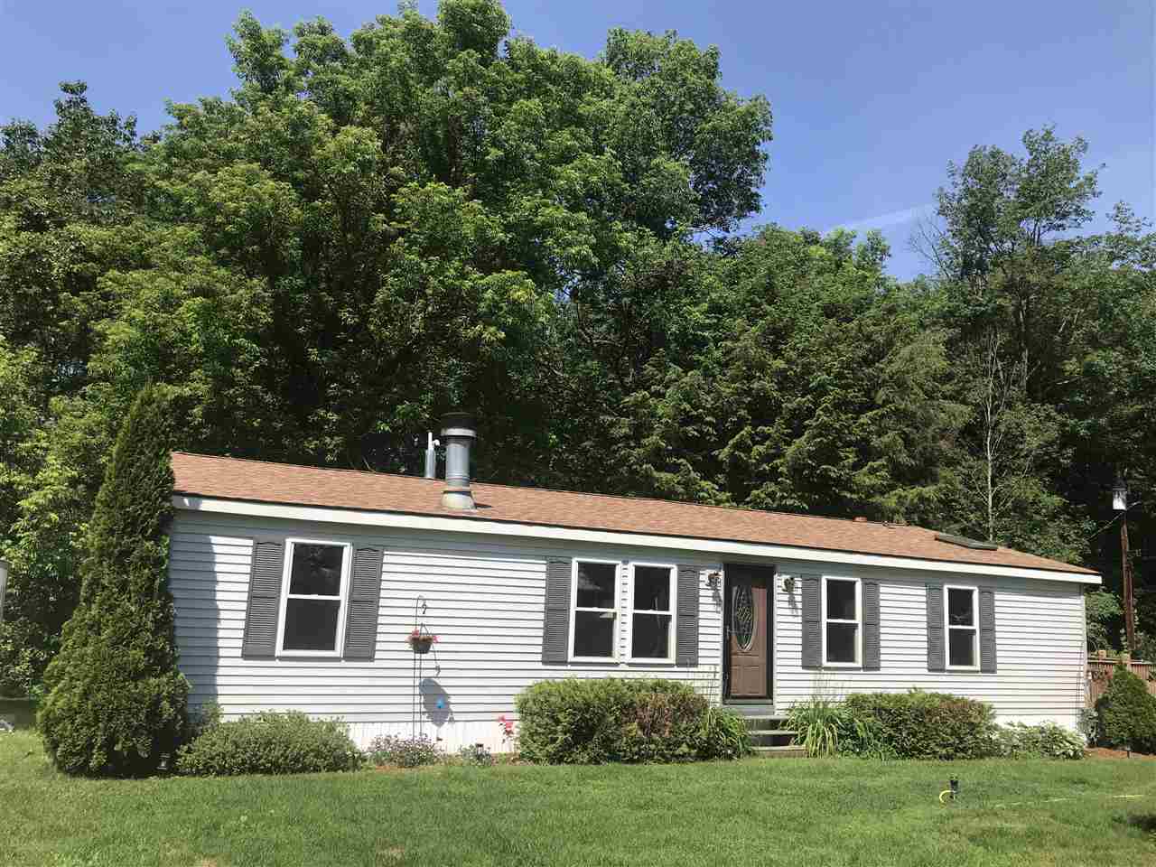 CHARLESTOWN NH Homes for sale