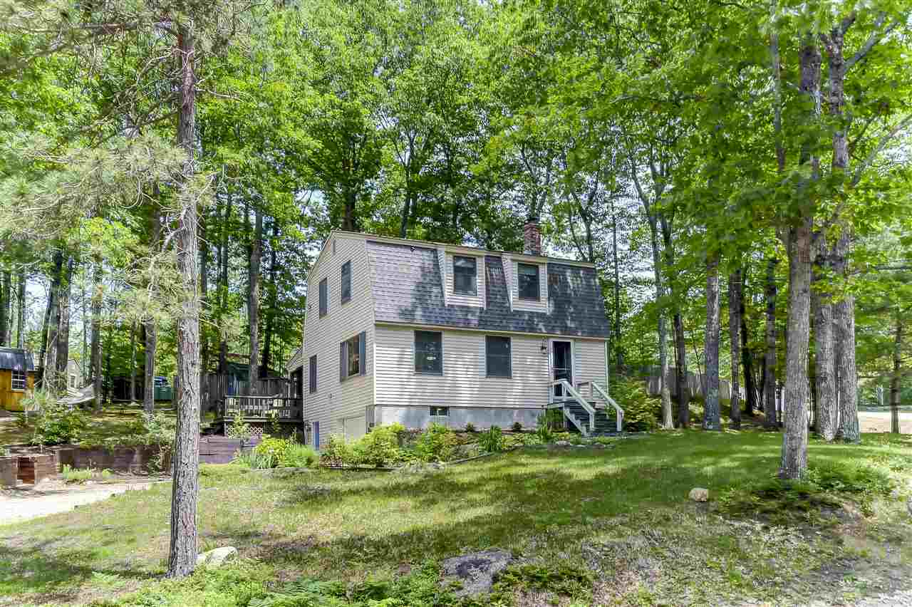Sold 142 Sunset Hill Road, Conway, NH 03860 2 Beds / 1 Full Bath / 1
