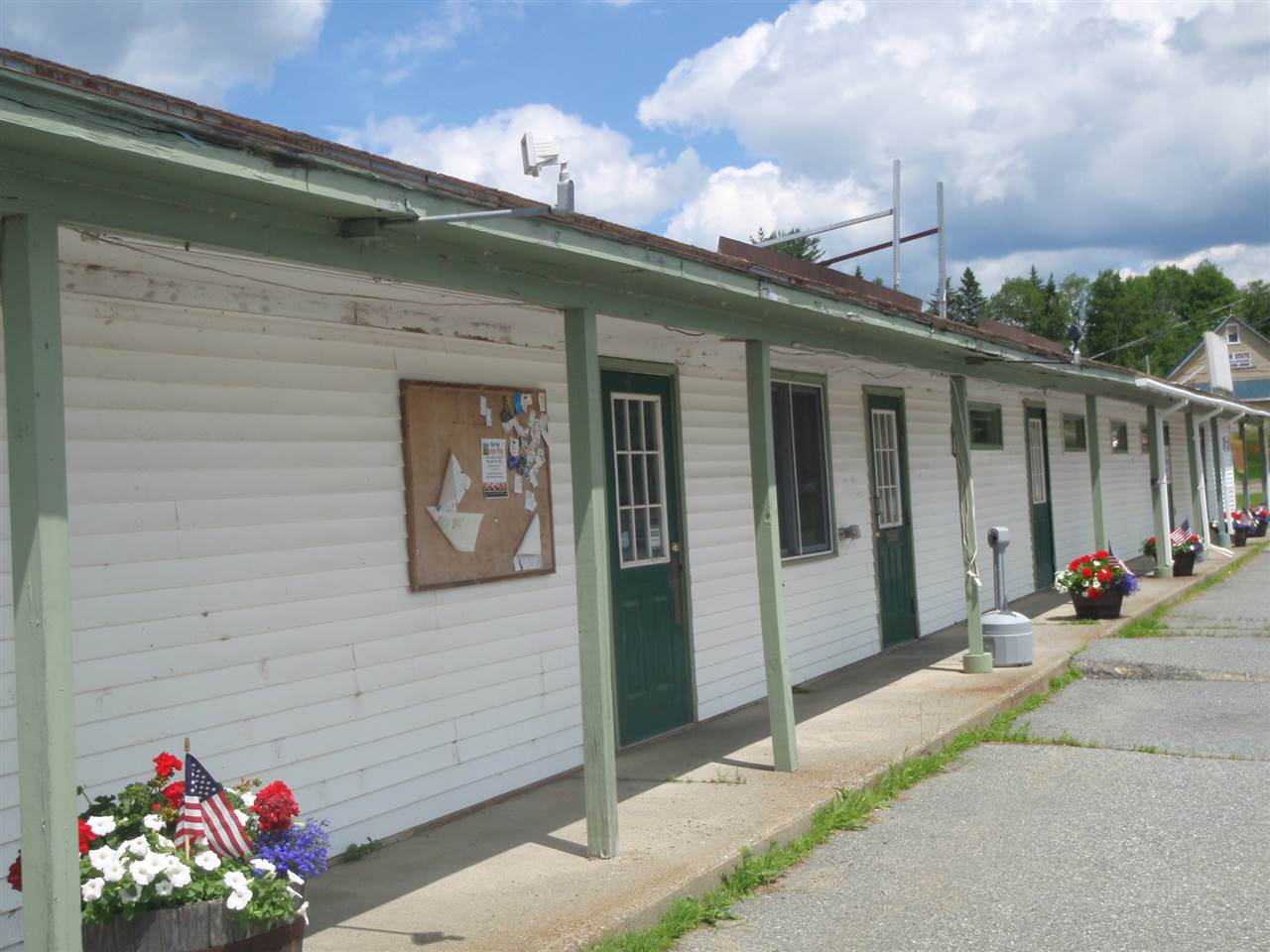 NEREN Vanessa Stone Real Estate Broker in Enfield, NH