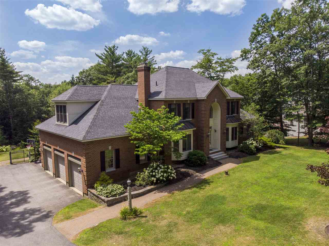 5 Esther Drive Bedford Nh 03110 Neren