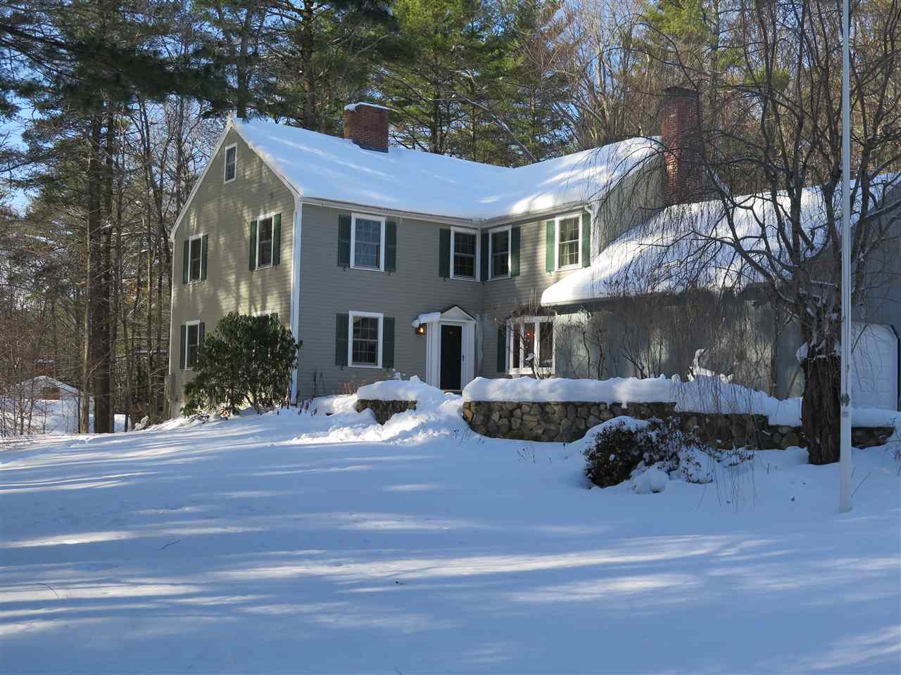 30 Spring Hill Road Mont Vernon, NH Photo