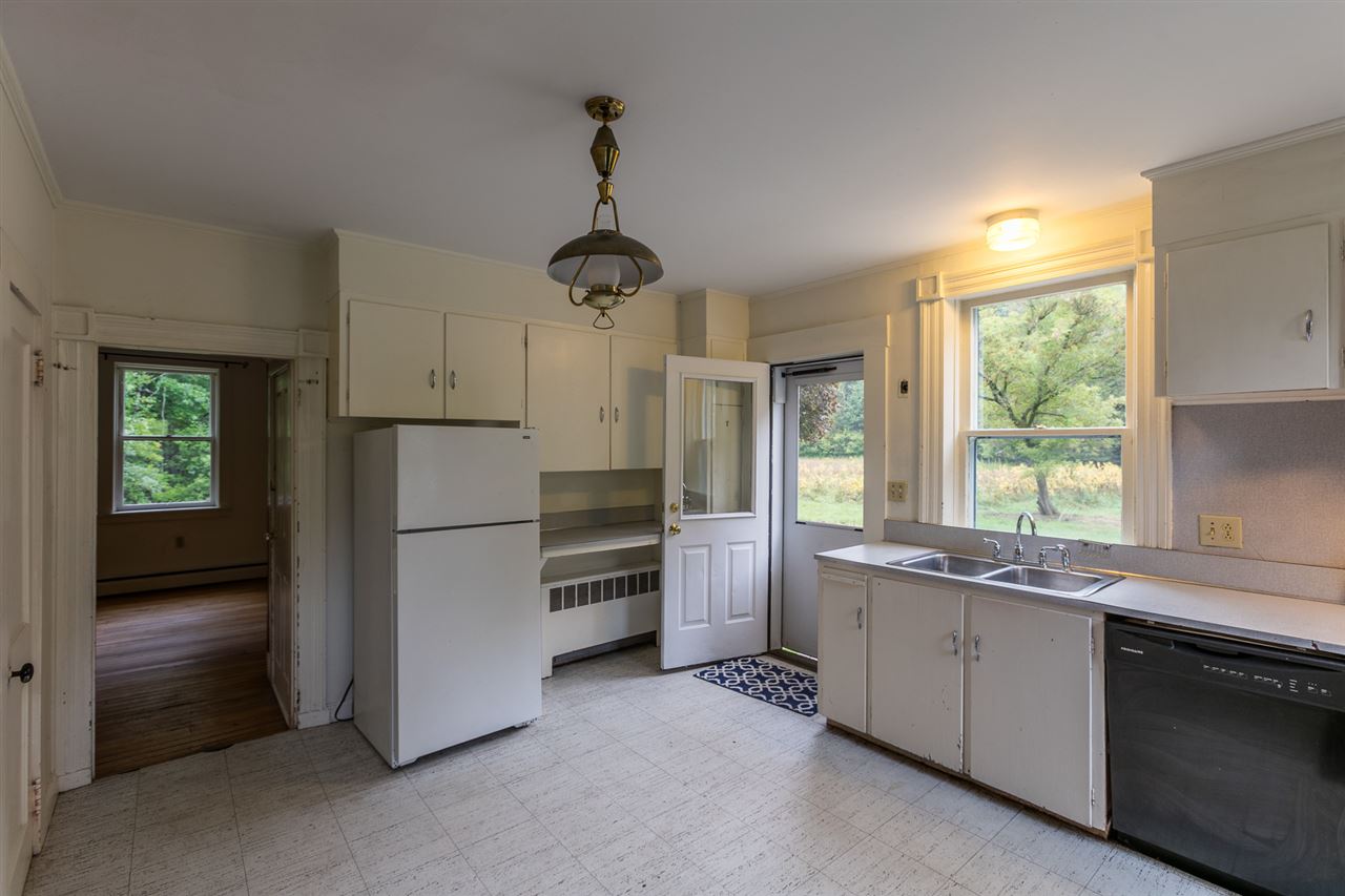 Kitchen 14191257