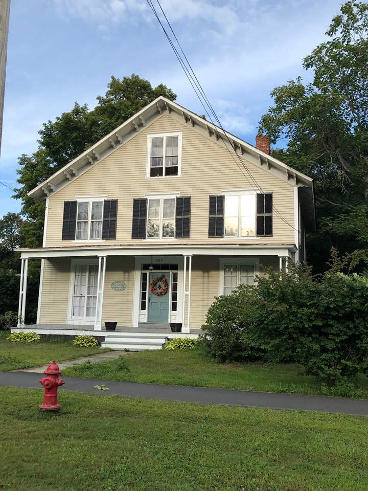 CHARLESTOWN NH Homes for sale