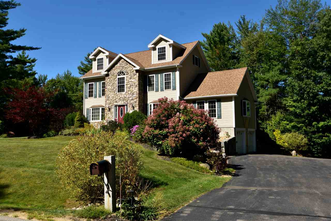 Alton NH waterfront home for sale