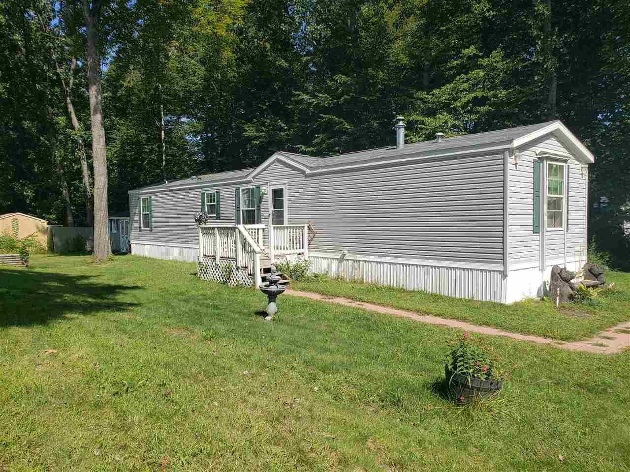 CHARLESTOWN NH Homes for sale