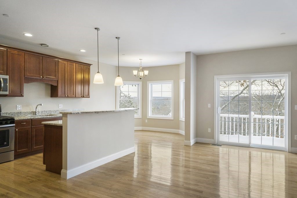 12 Manor Drive A, Hooksett, NH 03106 Tieger Realty