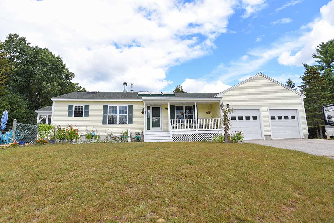 Photo of 388 Sandown Road Fremont NH 03044
