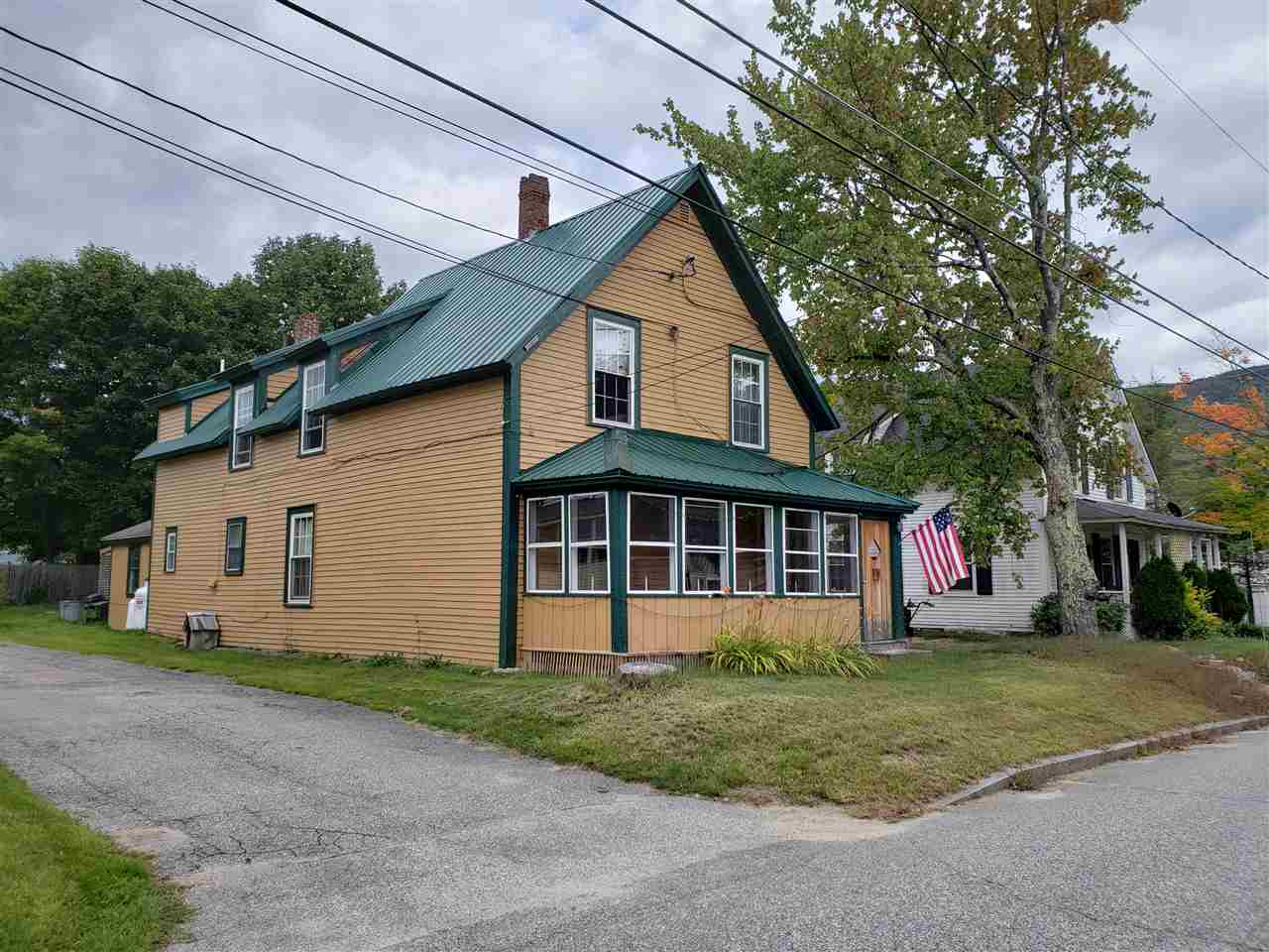 18 Maple Street Lincoln, NH Photo