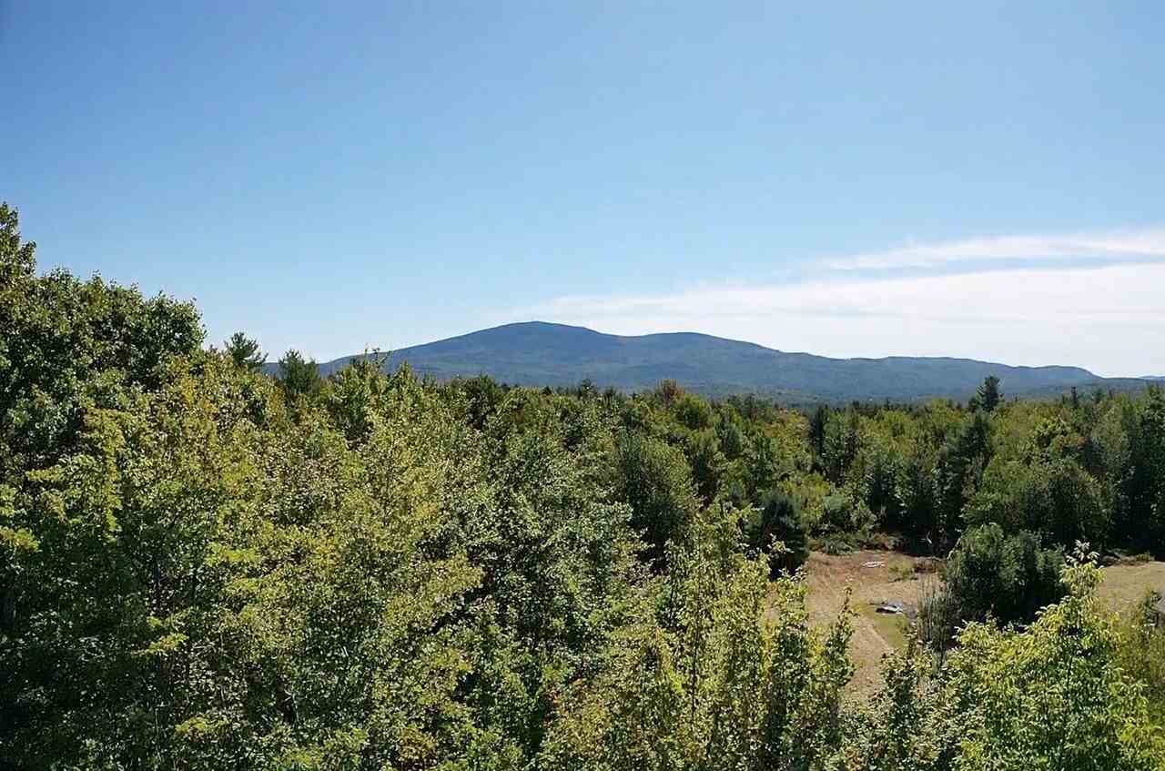 NEW LONDON NH Land / Acres for sale
