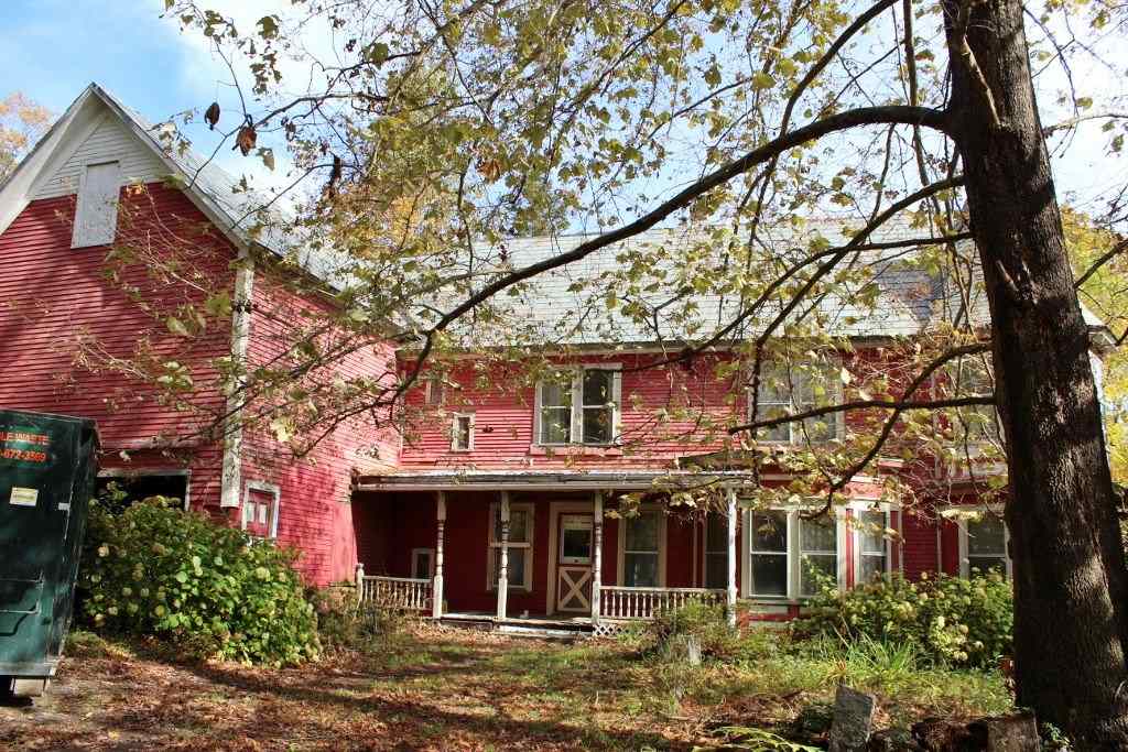 VILLAGE OF PERKINSVILLE IN TOWN OF WEATHERSFIELD VT Homes for sale