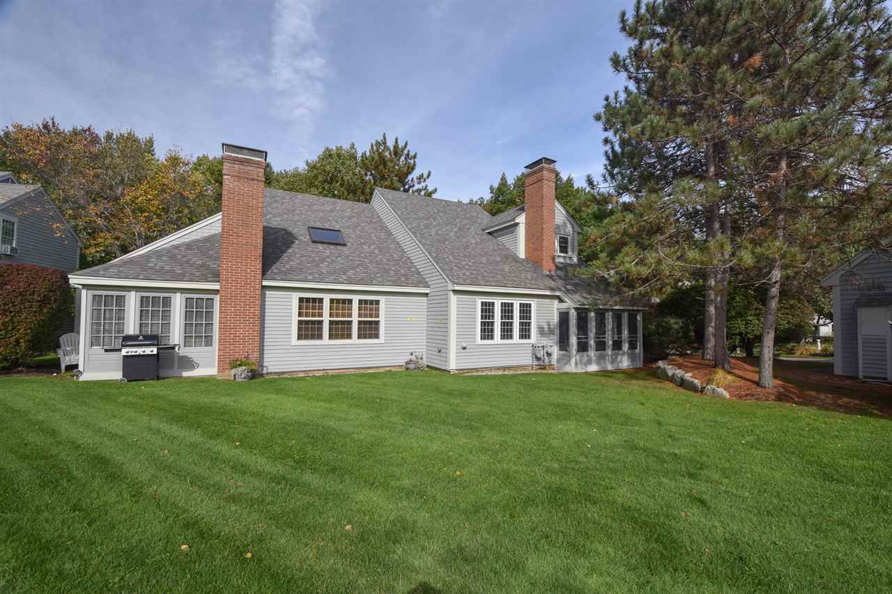 11 Golf View, B, Laconia, NH 03246 NEREN