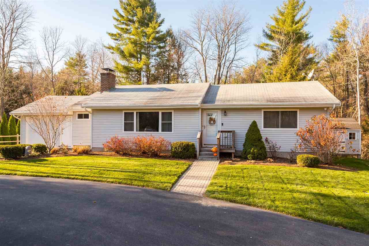 34 Willowbrook Avenue Greenland, NH Photo