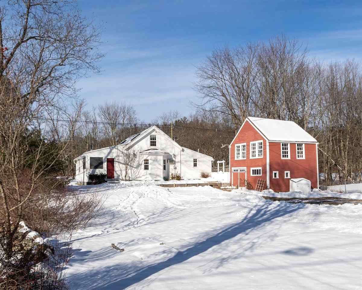 18 Old Deerfield Road Candia, NH Photo