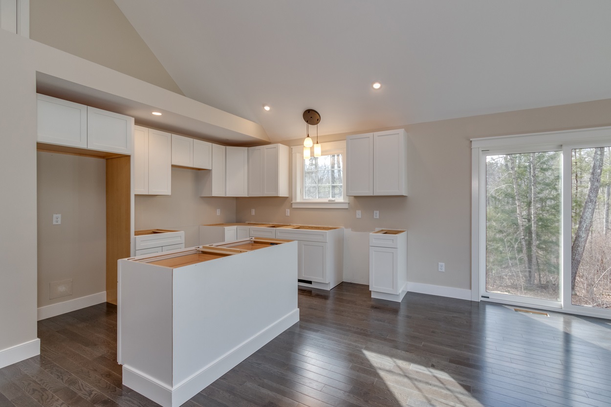 35 Higgins Avenue Sandown Nh 03873 Neren