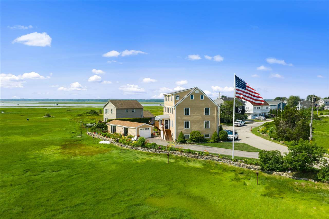 Photo of 141 Island Path Hampton NH 03842
