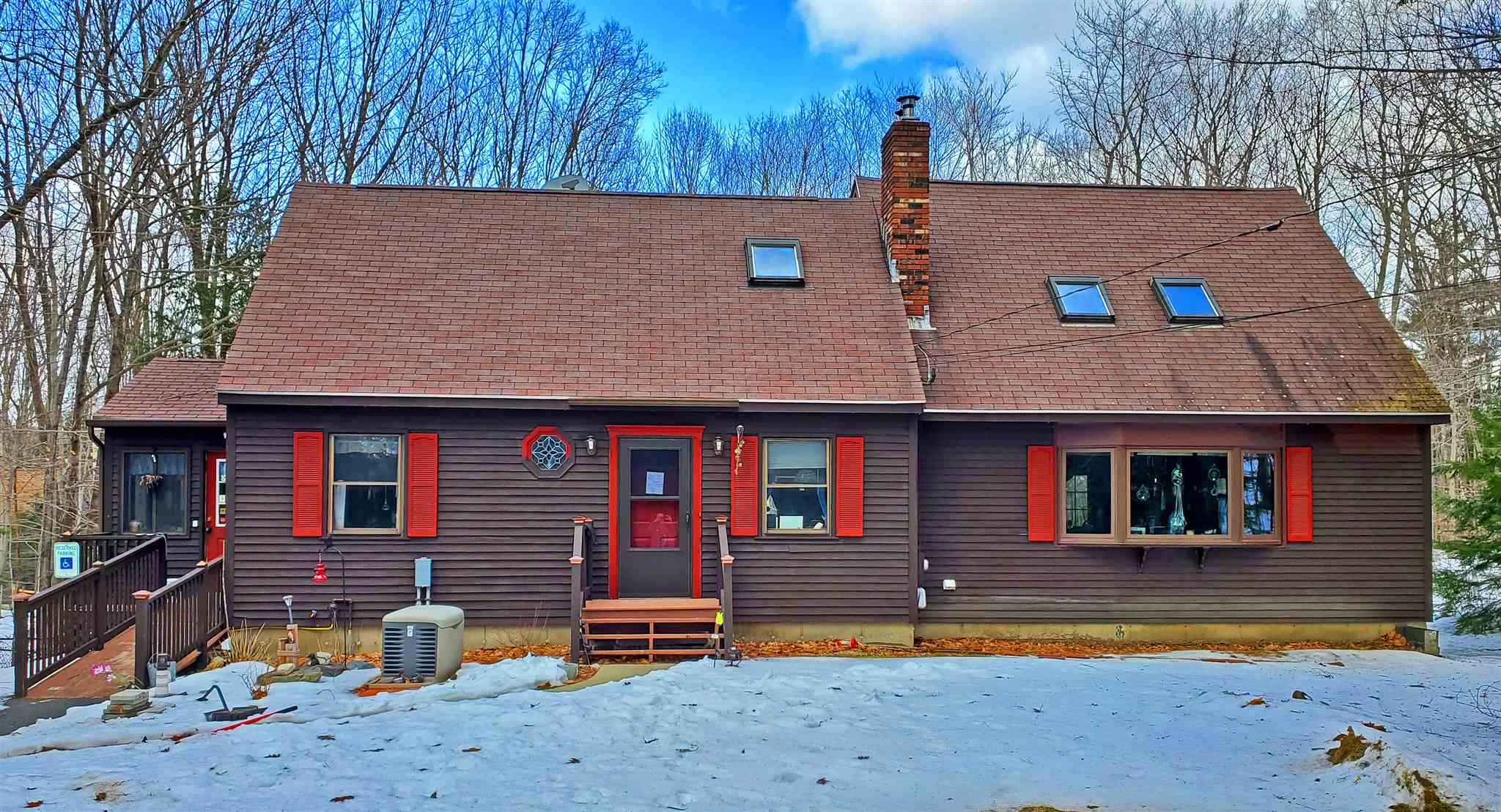 113 Pondview Road Weare, NH Photo