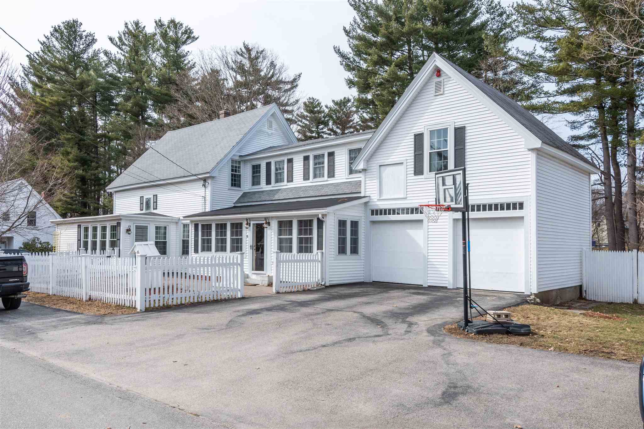 Londonderry Nh Real Estate For Sale Homes Condos Land And