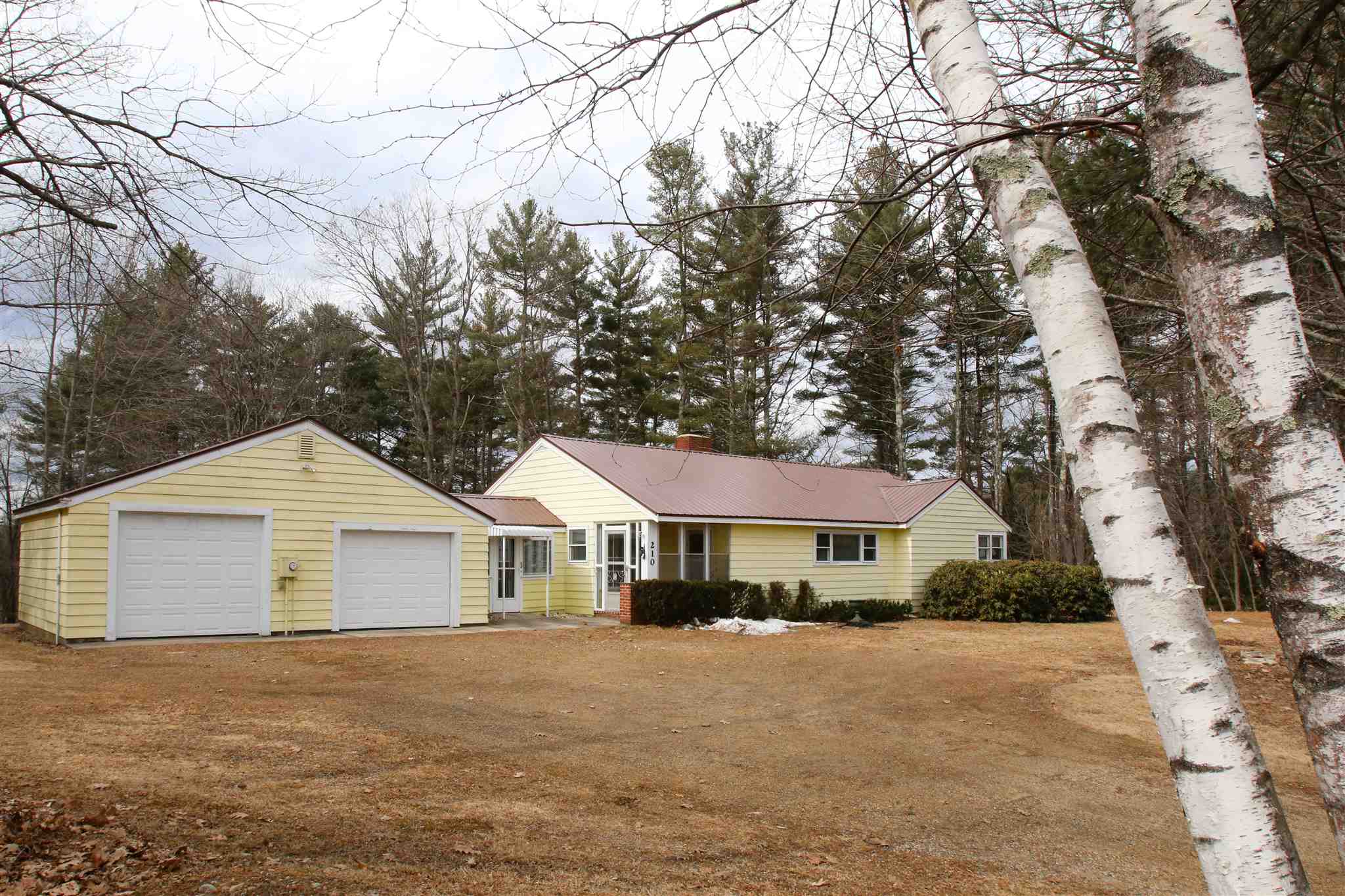 210 Pickpocket Road Brentwood, NH Photo