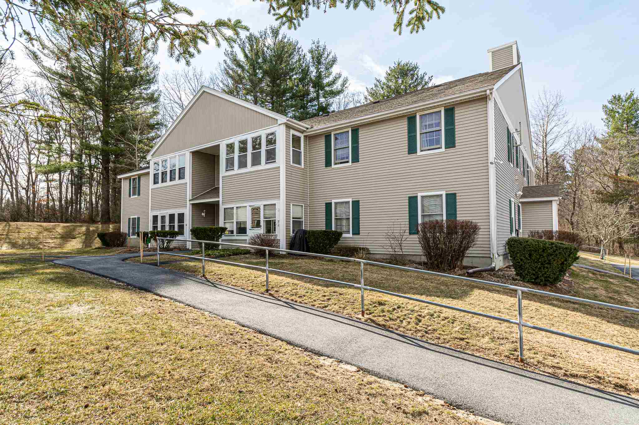 Londonderry Nh Condos For Sale Condominiums For Sale In