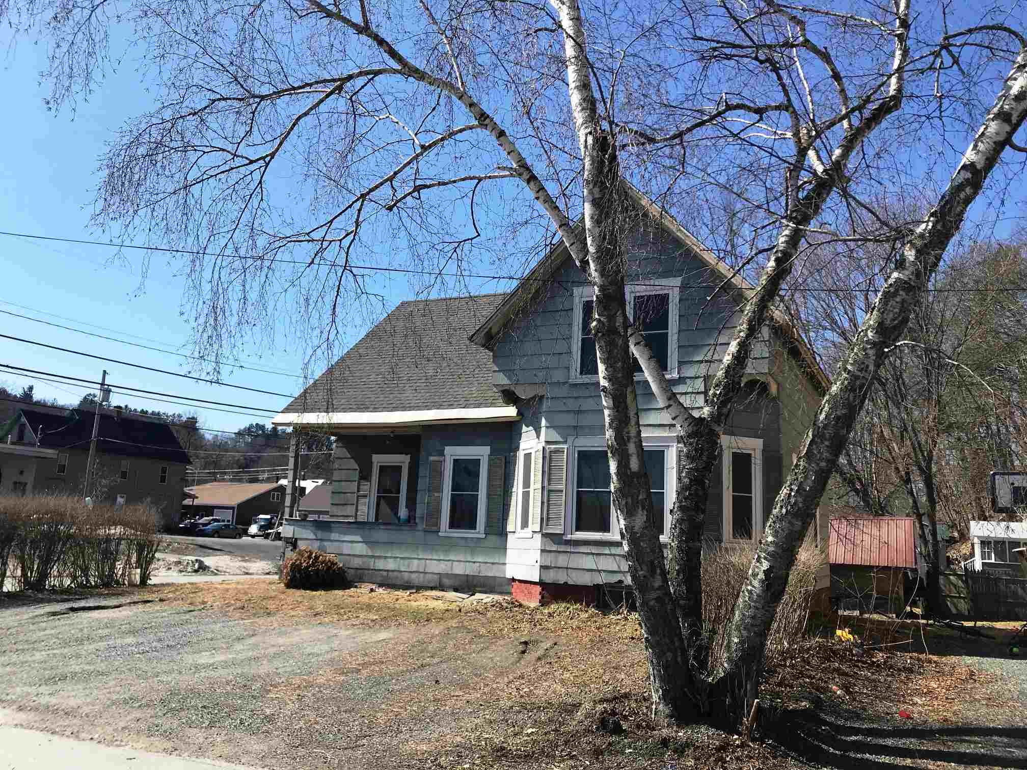 216 Hazen Street, Hartford, VT 05001 NEREN