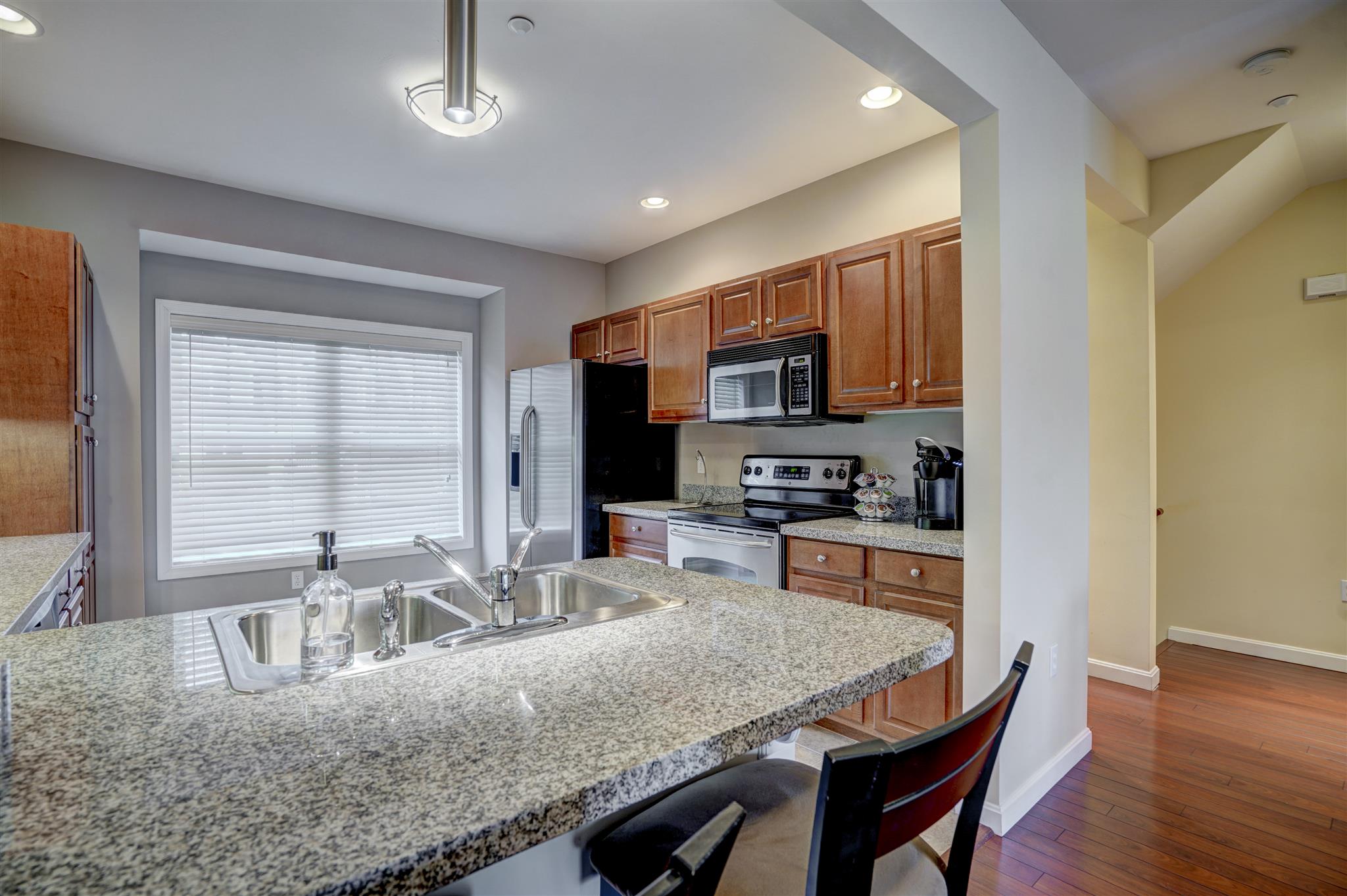 13 Hackett Hill Road, Manchester, NH 03102 Tieger Realty