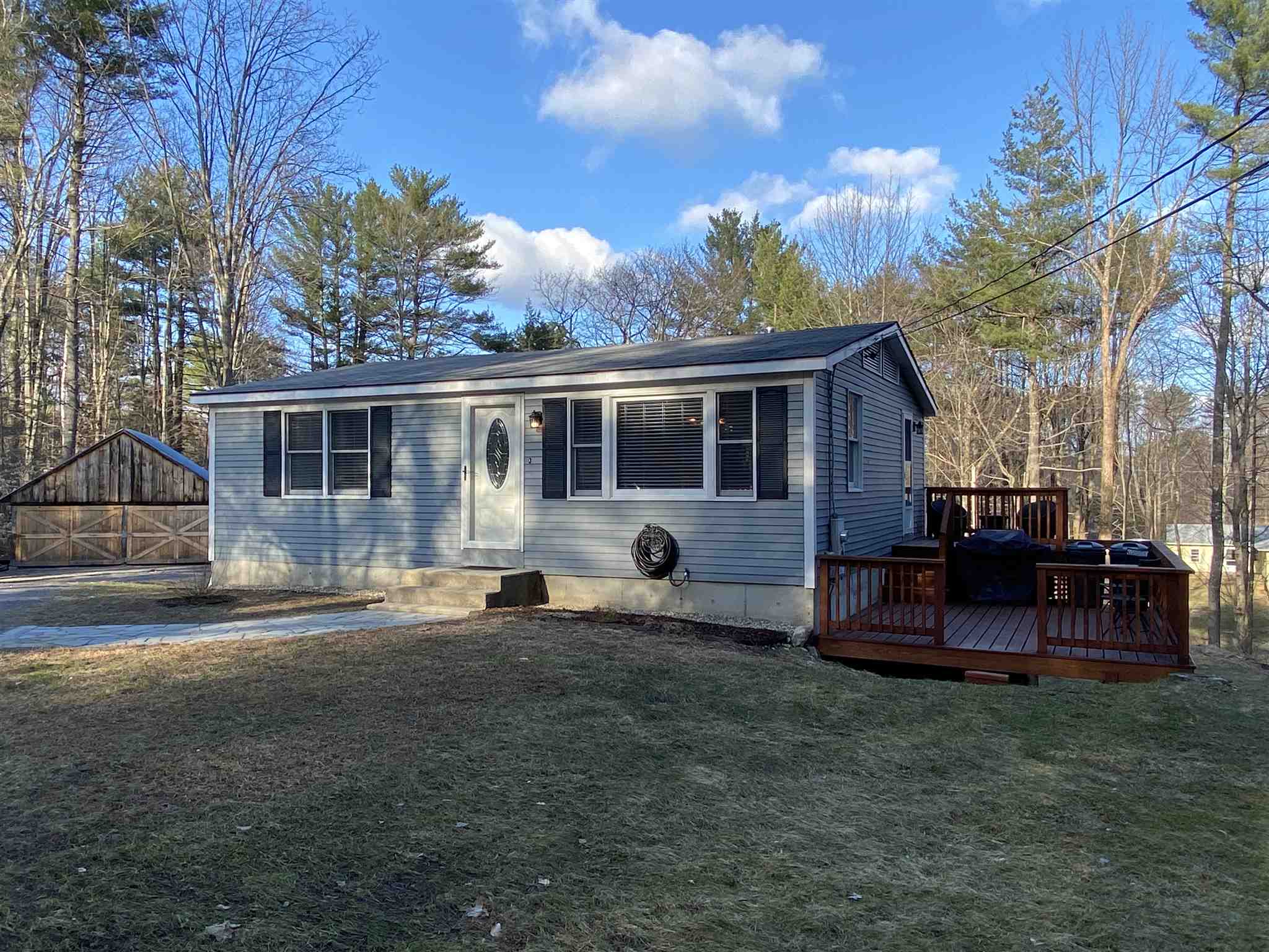 Henniker, Nh Area Info LAER Realty Partners
