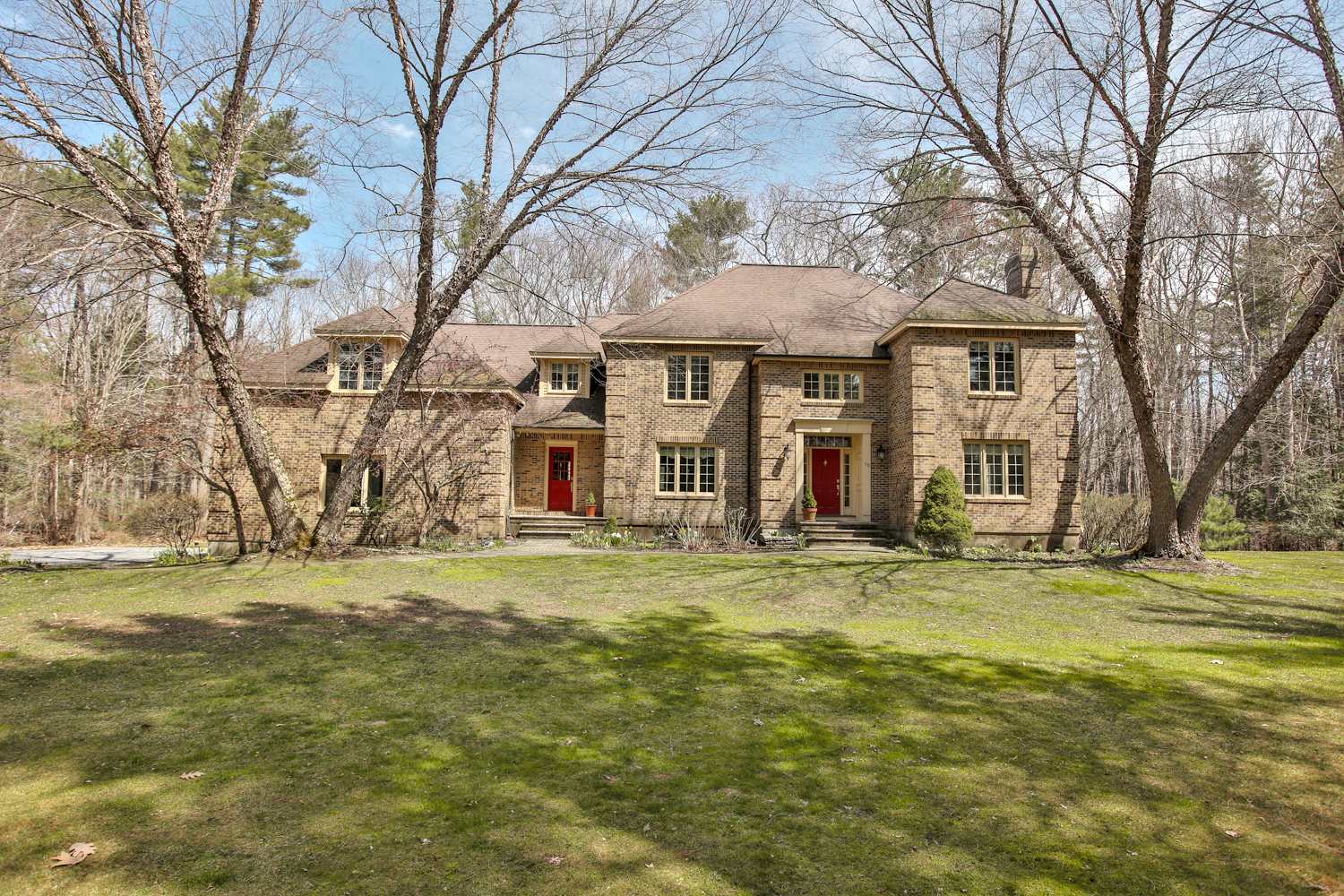 Photo of 15 Rockrimmon Road North Hampton NH 03862