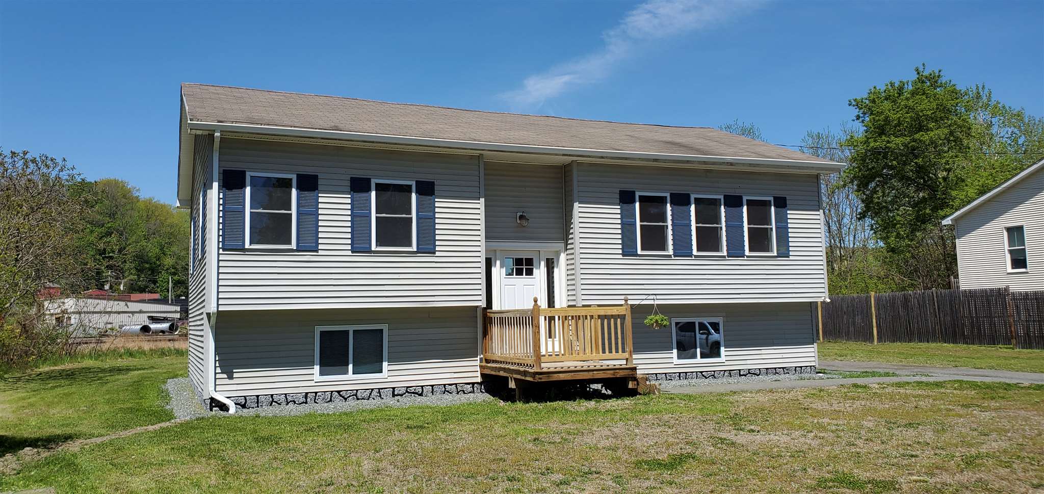 White River Junction VT Home for sale $194,500