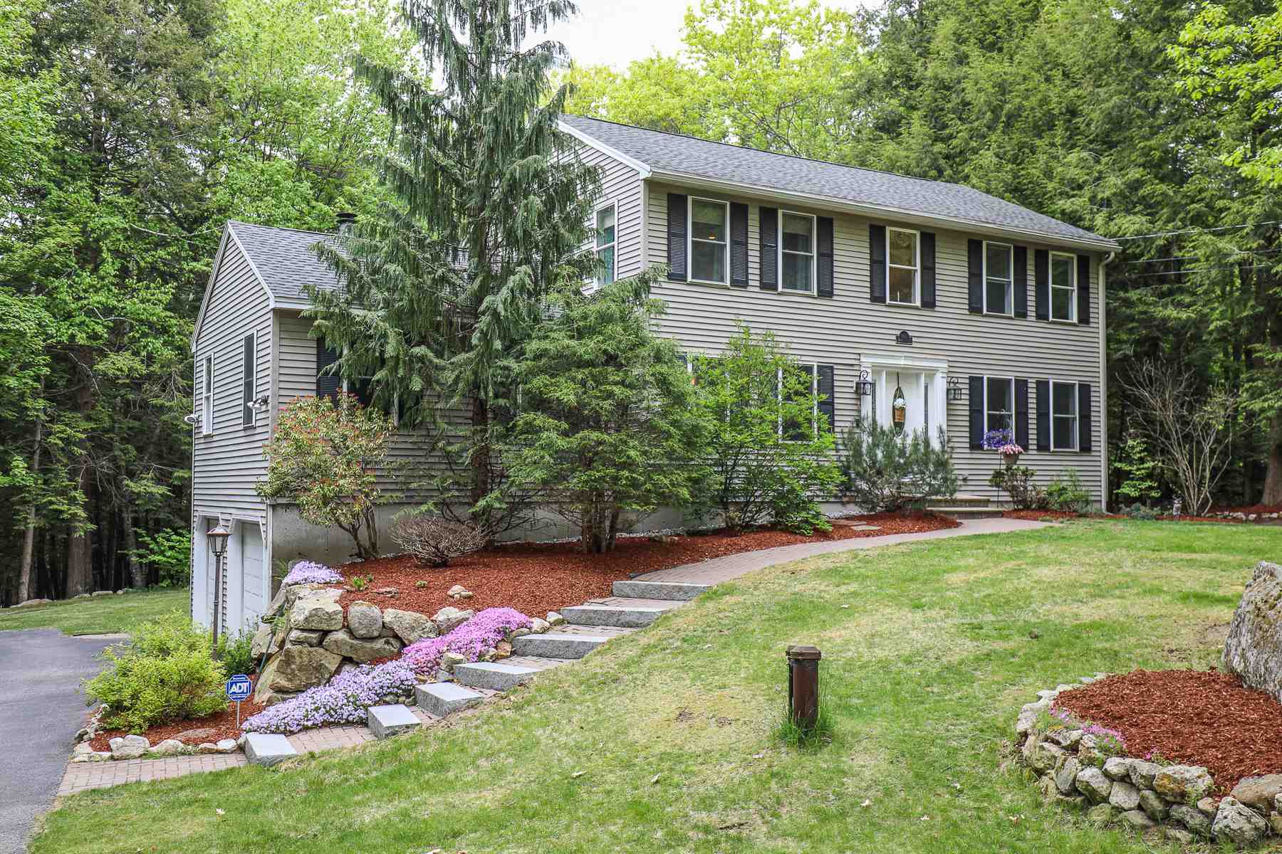 60 Ginger Drive Goffstown, NH Photo