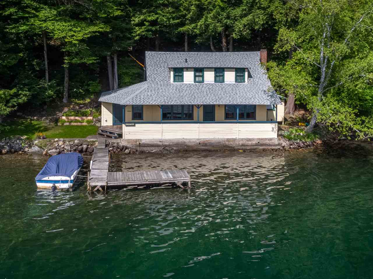 FAIRLEE VT Homes for sale