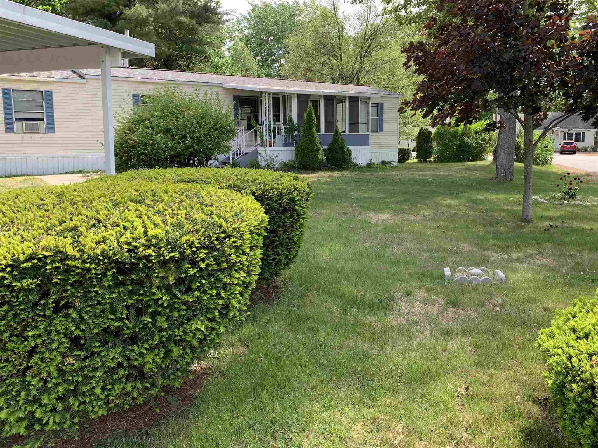 15 Crestwood Drive , Concord, NH | MLS# 4808187 | Verani ...