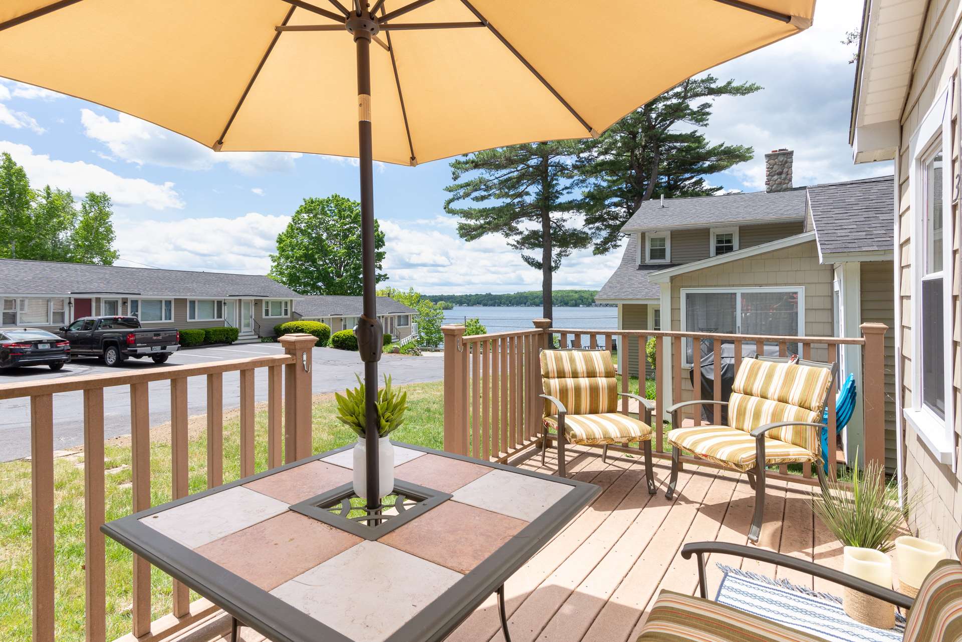 277 Weirs 3 Laconia Nh 03246 Neren