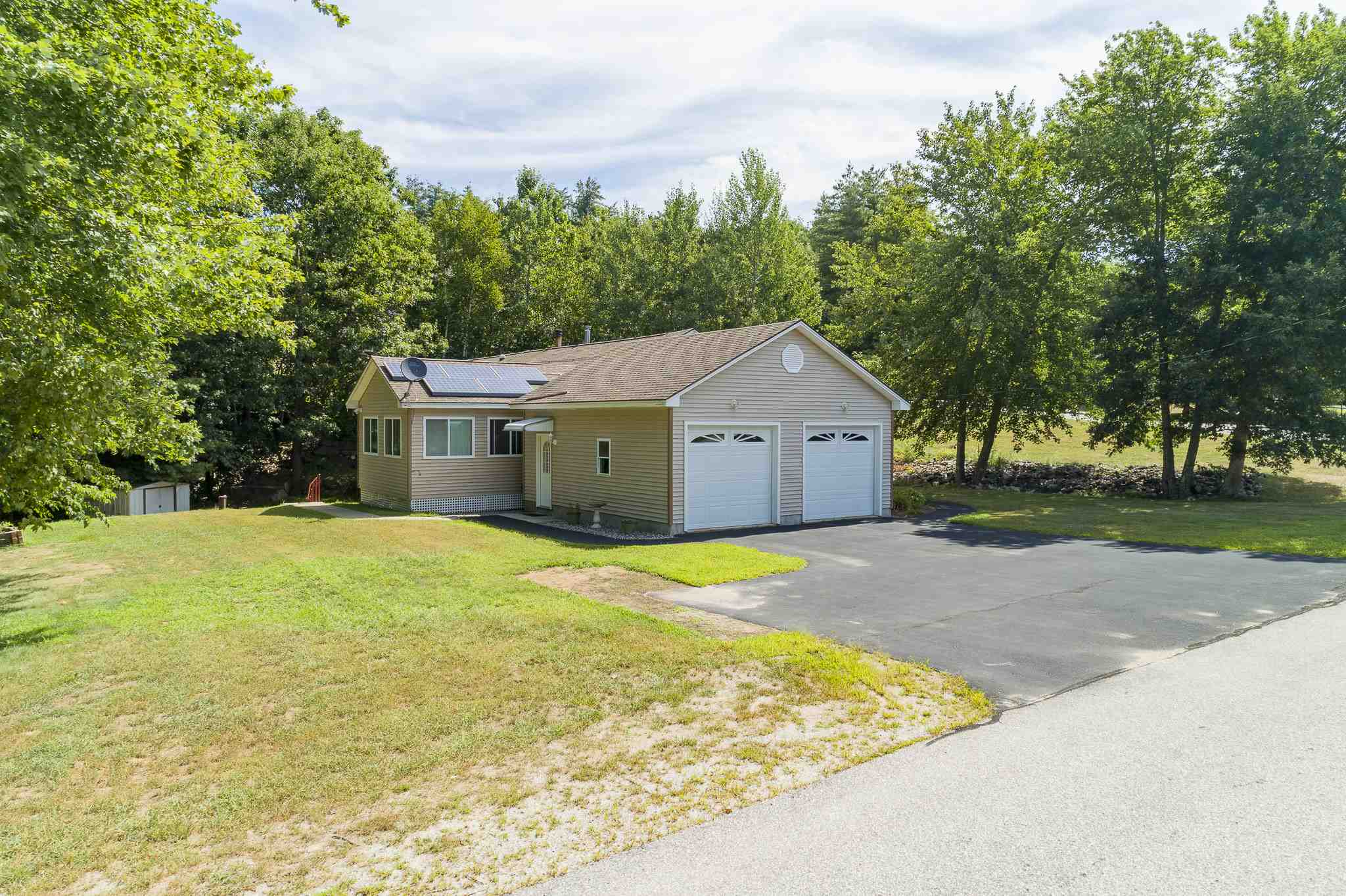 Residential Homes And Real Estate For Sale In Goffstown Nh By