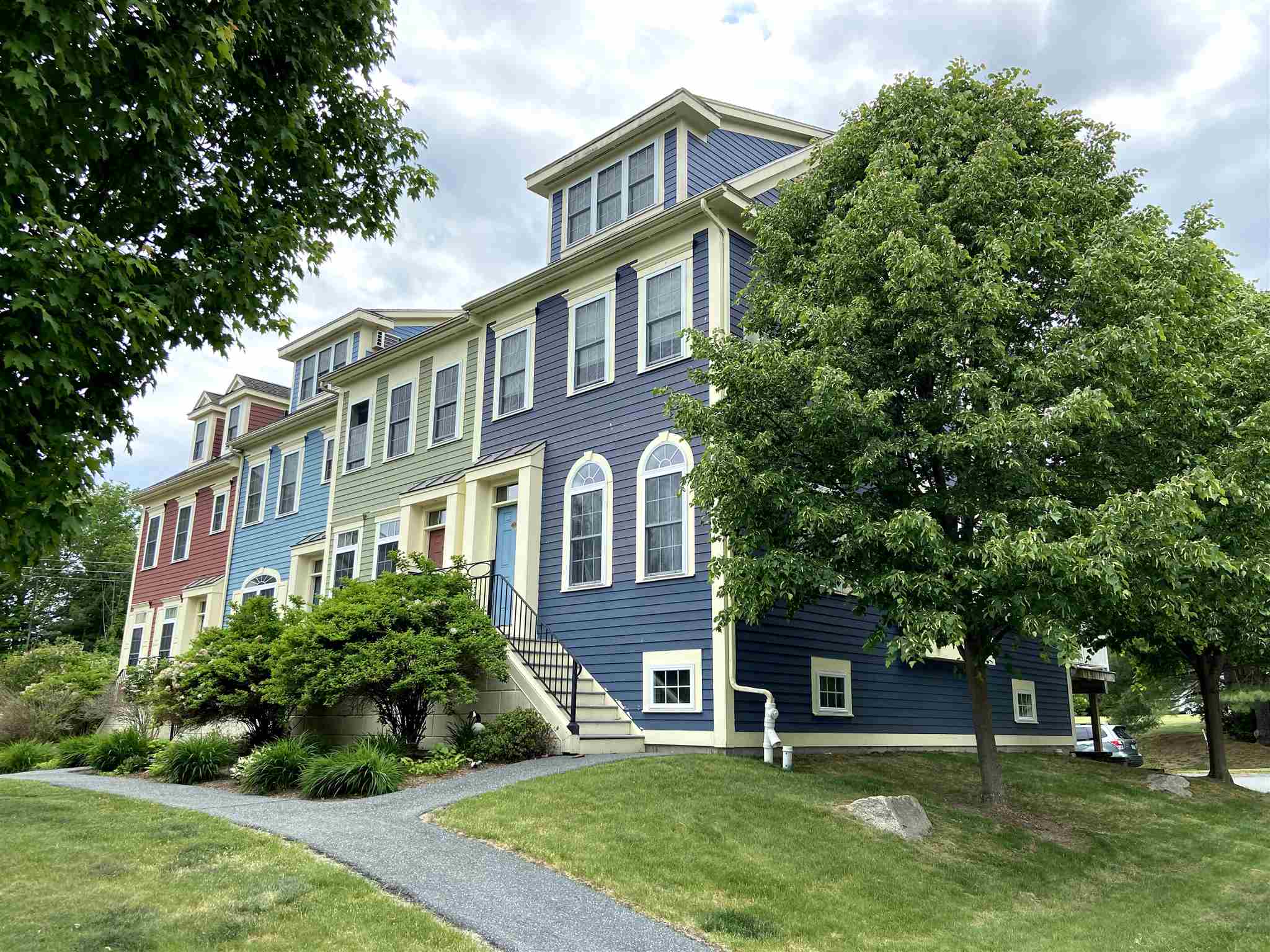 Hartford VT Condo for sale $325,000