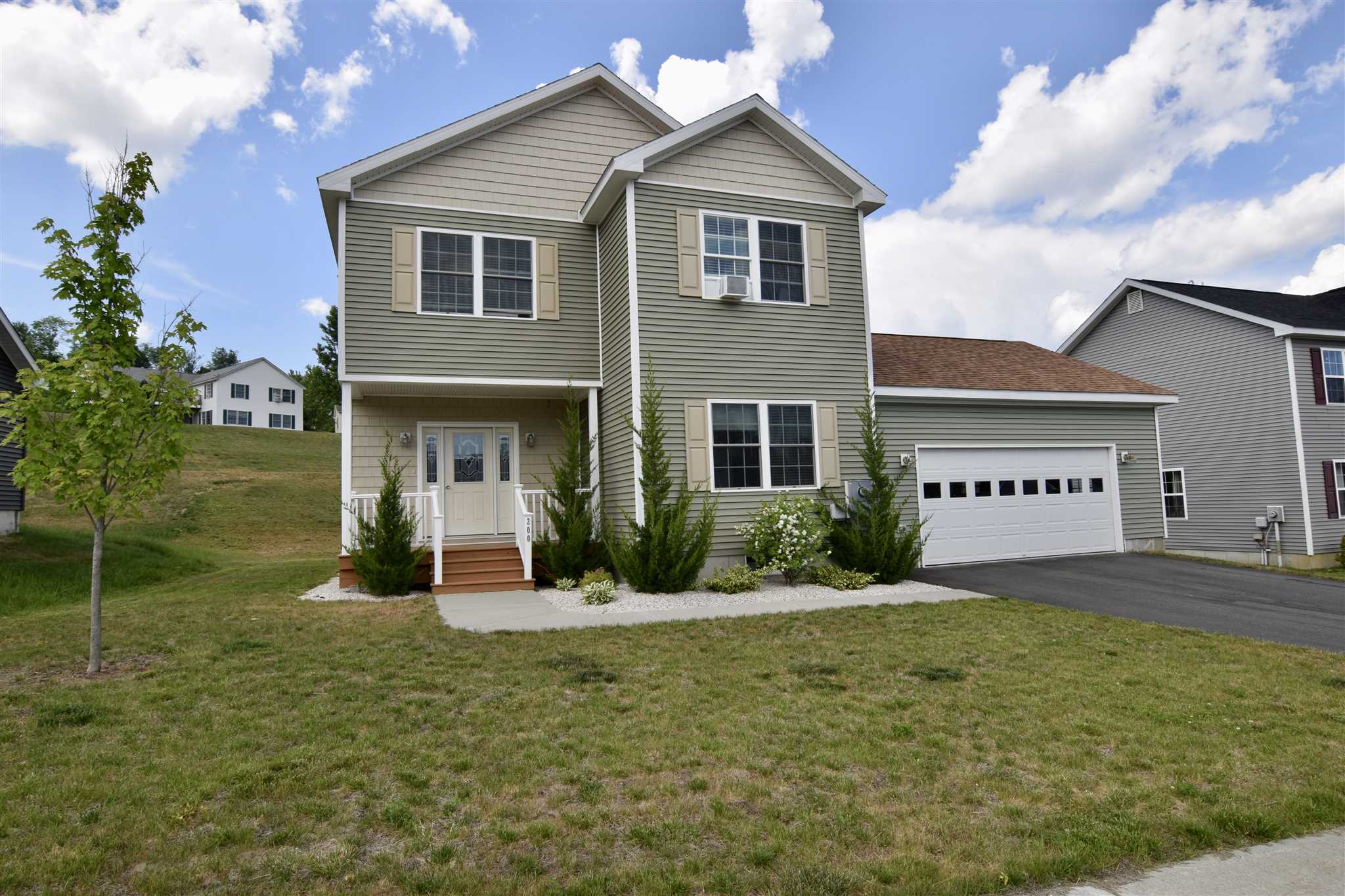 Hartford VT Home for sale $355,000