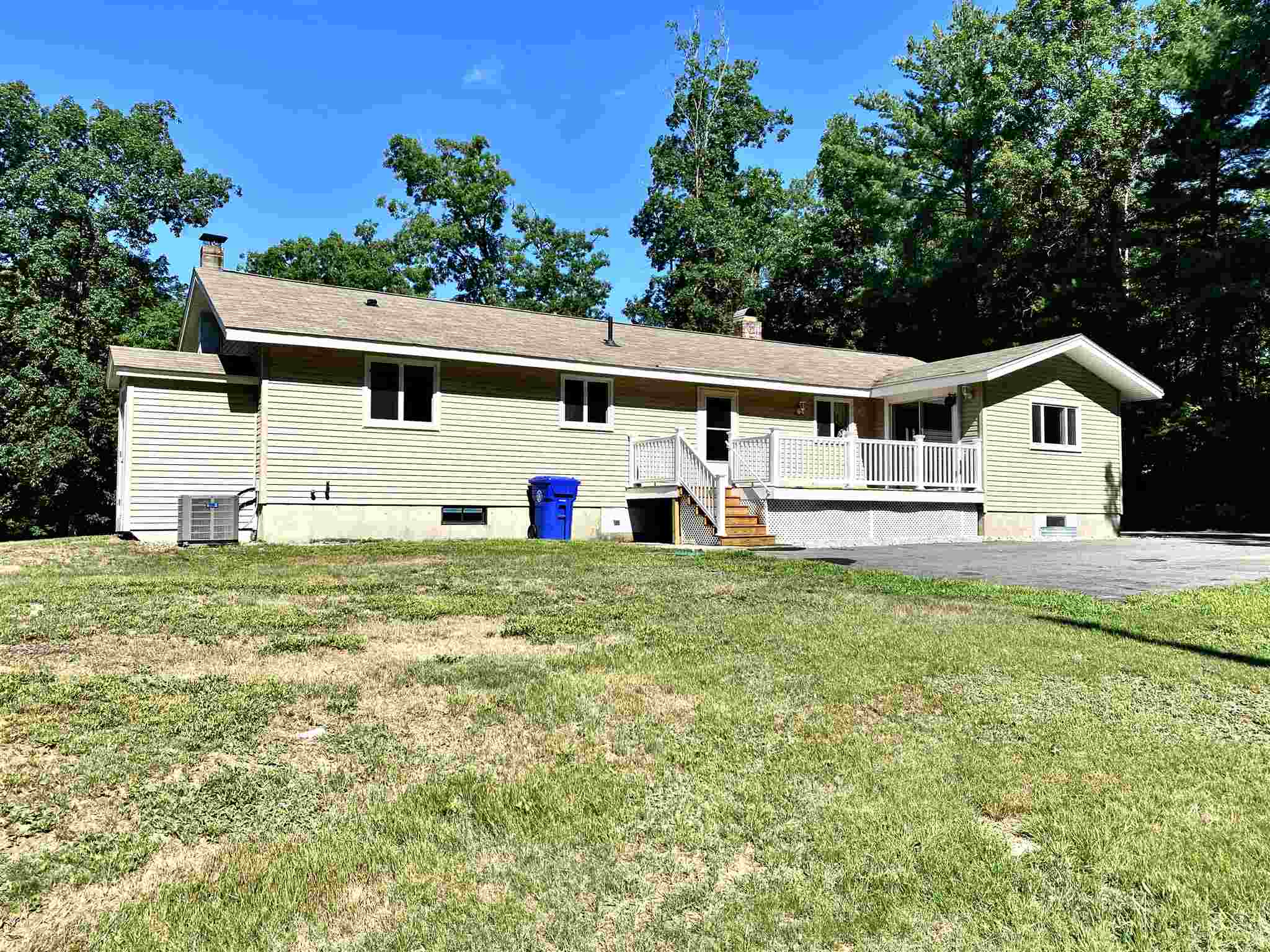 8 Harvey Road Londonderry Nh Mls 4814497 Verani Realty