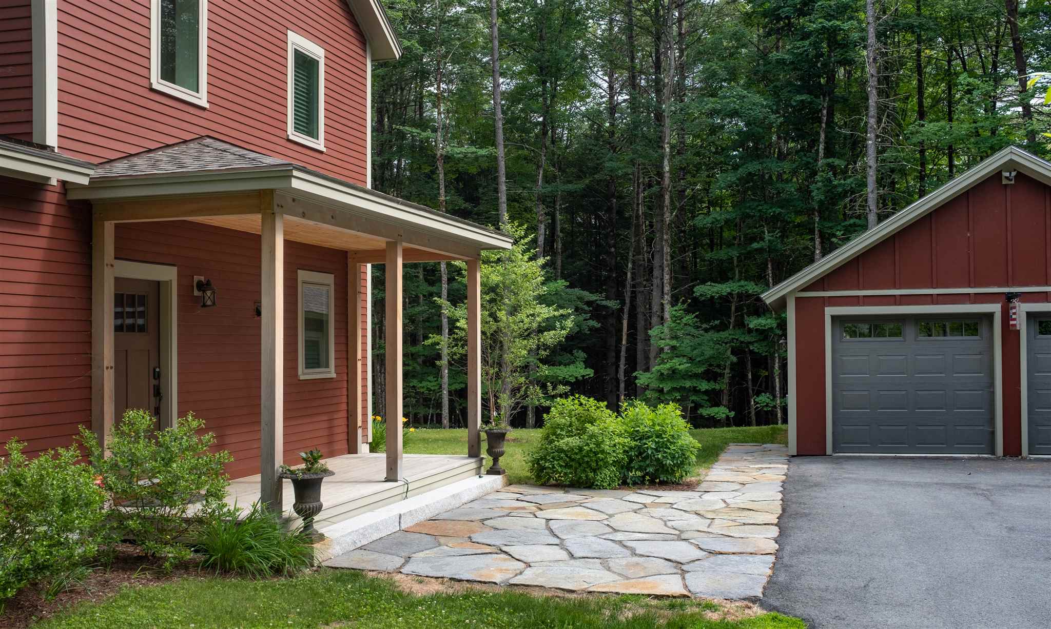 Quechee VT Home for sale $535,000