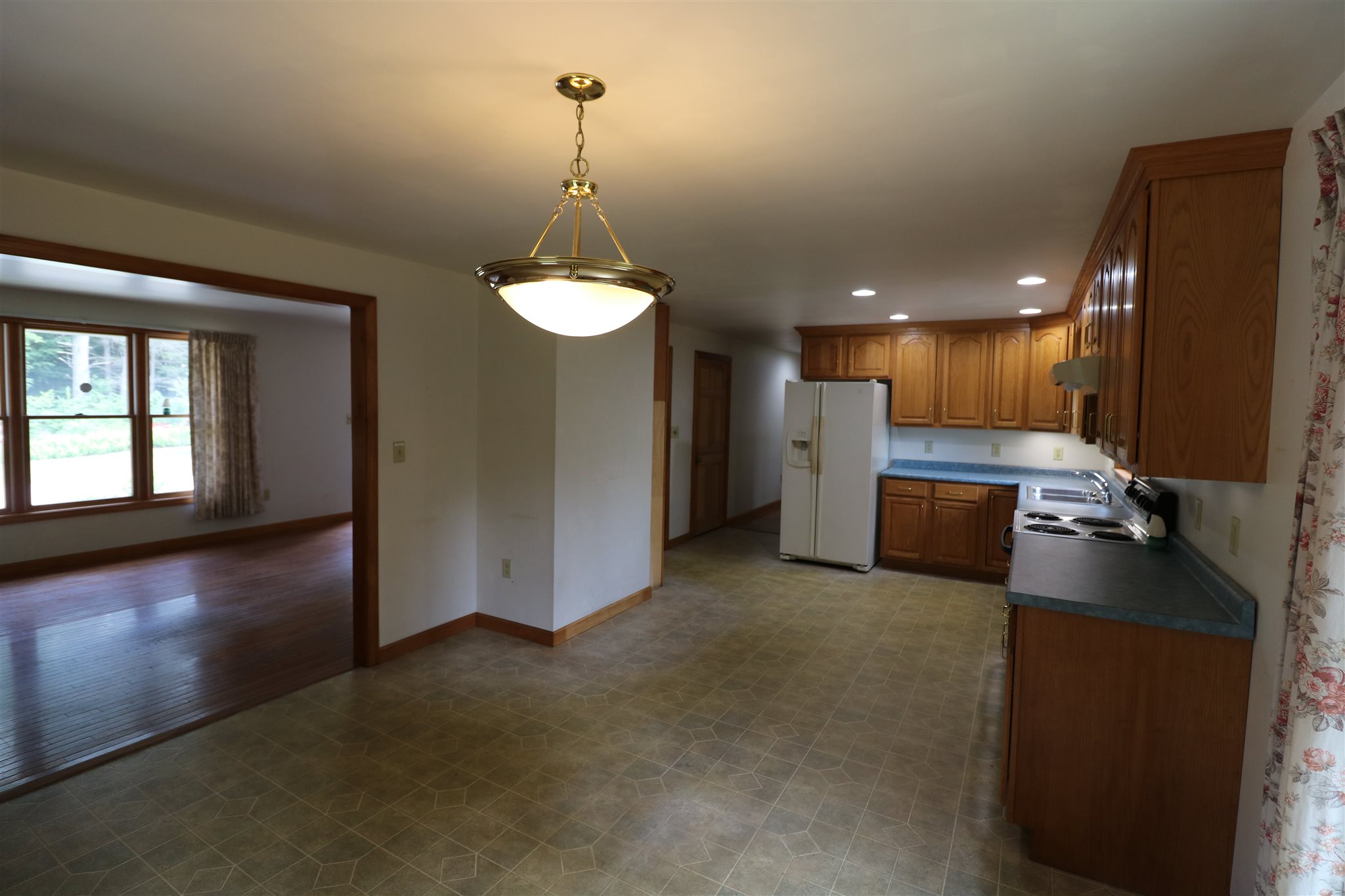 697 Gilmore Pond Road, Jaffrey, NH 03452 Tieger Realty