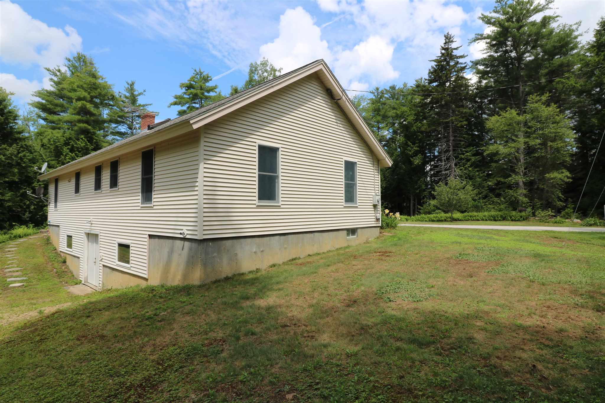 697 Gilmore Pond Road, Jaffrey, NH 03452 Tieger Realty