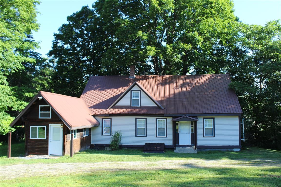 Claremont New Hampshire Homes between 0 and 30000000 dollars page 4