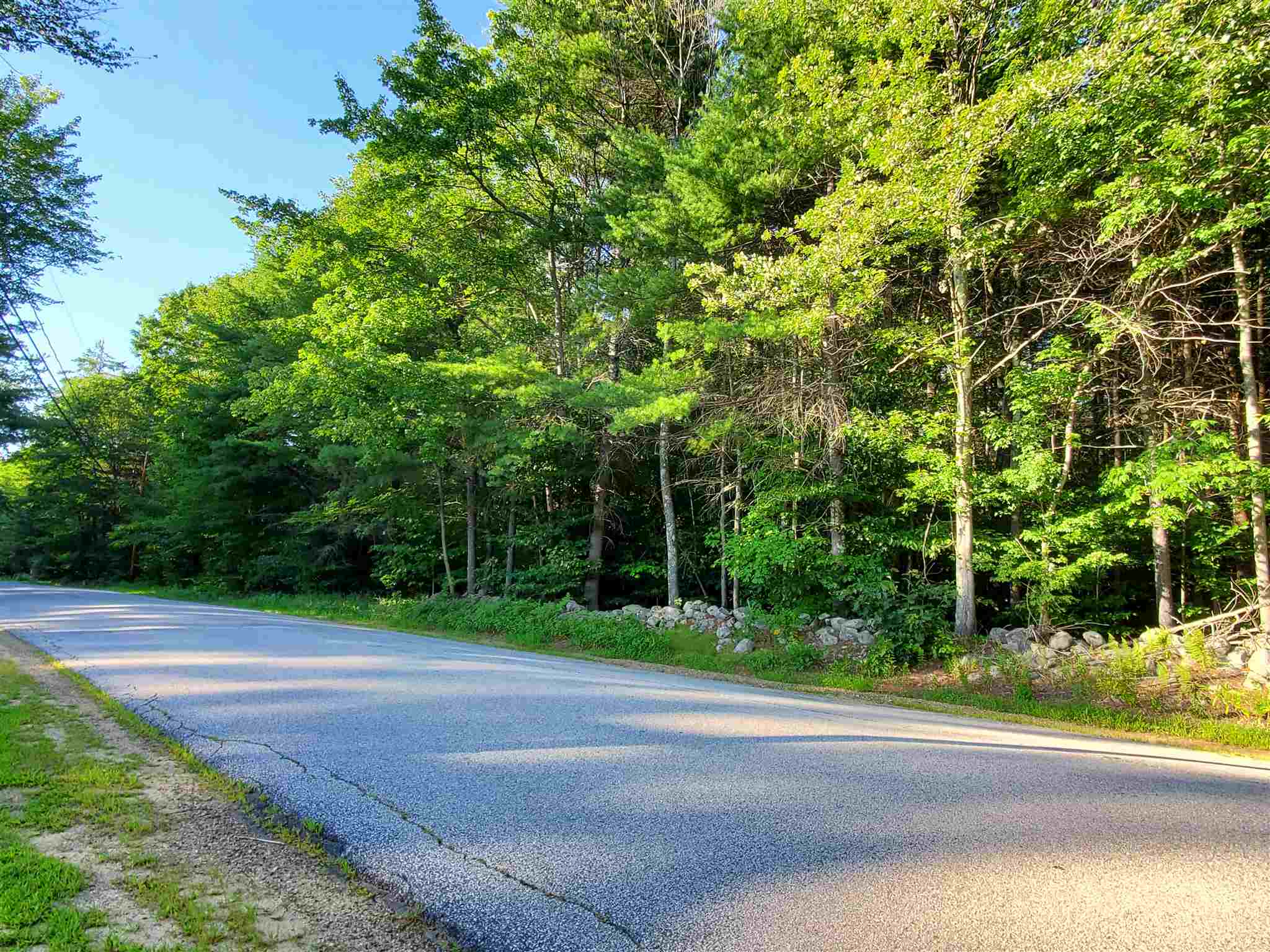 Lot 413-30 South Road Deerfield, NH Photo