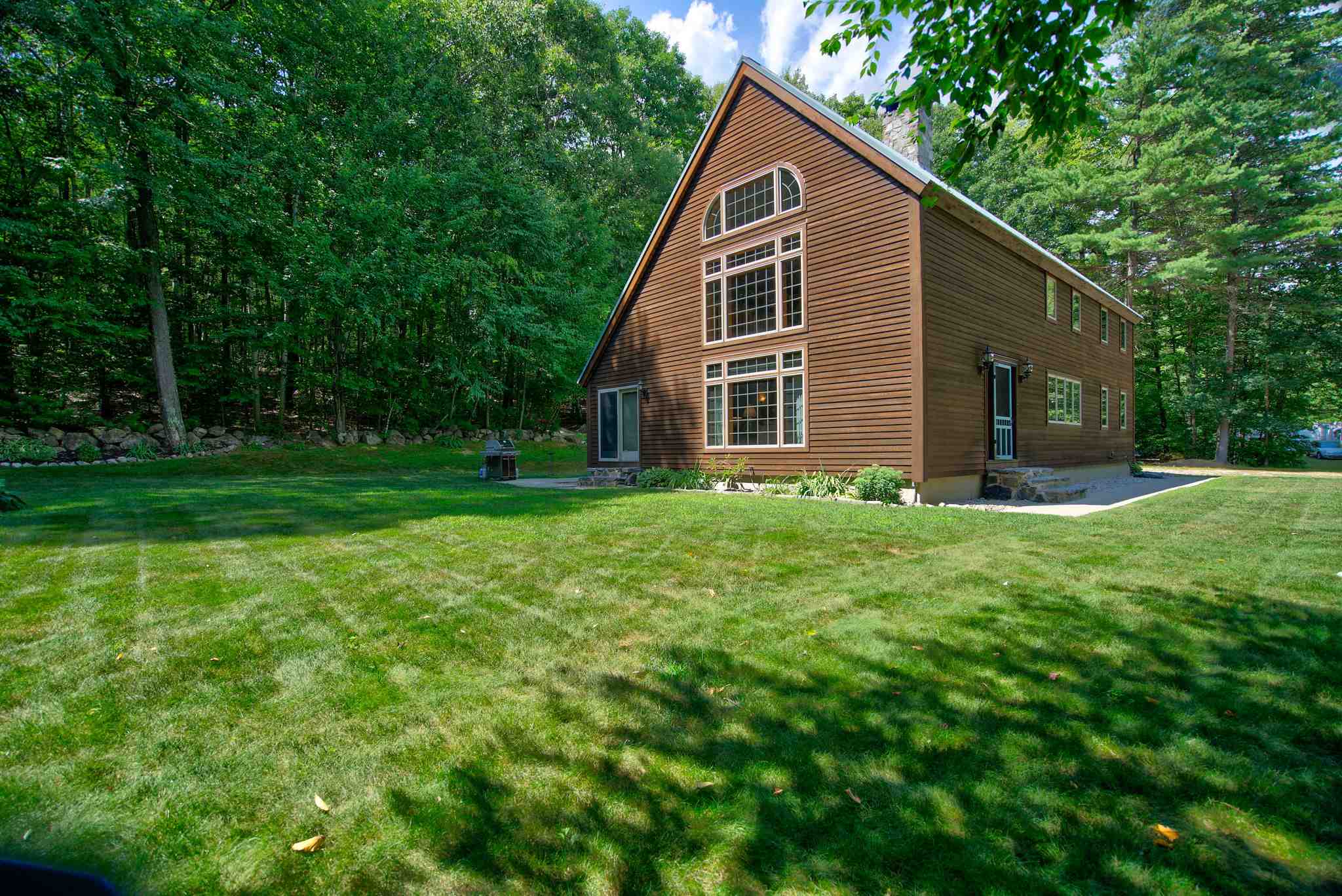 Hooksett Area Info LAER Realty Partners