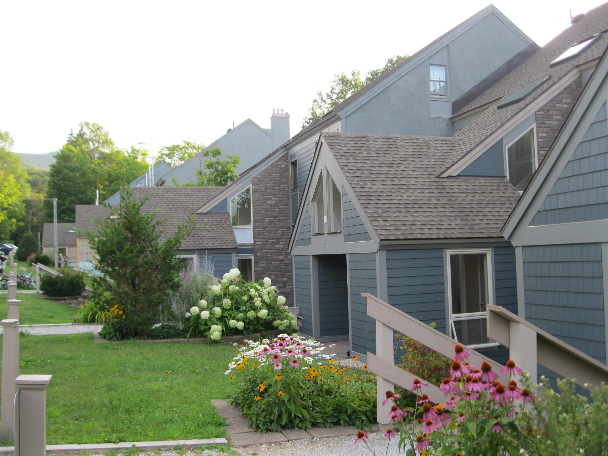 Killington Vt Real Estate For Sale Homes Condos Land And Commercial Property For Sale In Killington Vt From Bean Group