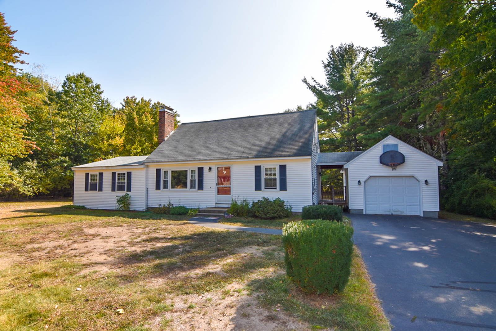 15 May Drive, Merrimack, NH 03054 NEREN